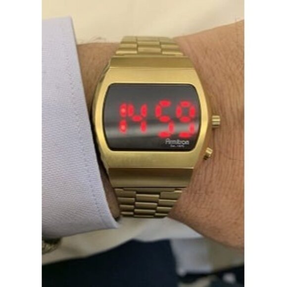 New Sport Retro Men's Digital Bracelet Watch, 40/8475 - Picture 2 of 3